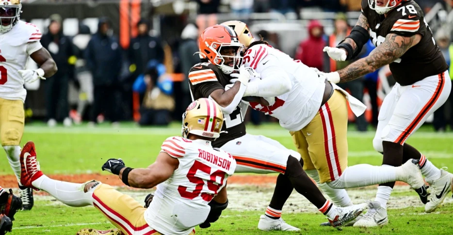 Browns have slim margin of error: 2-year rebuild in progress