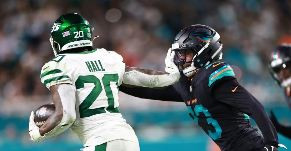 Jets open as Week 14 underdogs vs Dolphins