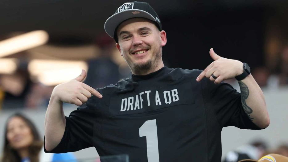 Los Angeles Chargers fire savage shot at Raiders after dominating win