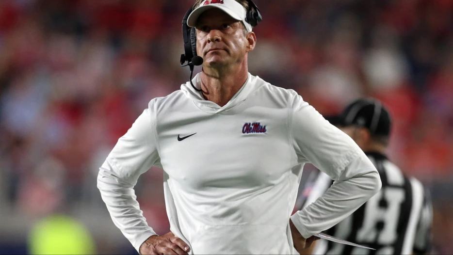 Ranking All Six Of Lane Kiffin’s Hilarious Exits From Coaching Jobs After He Ditched Ole Miss For LSU