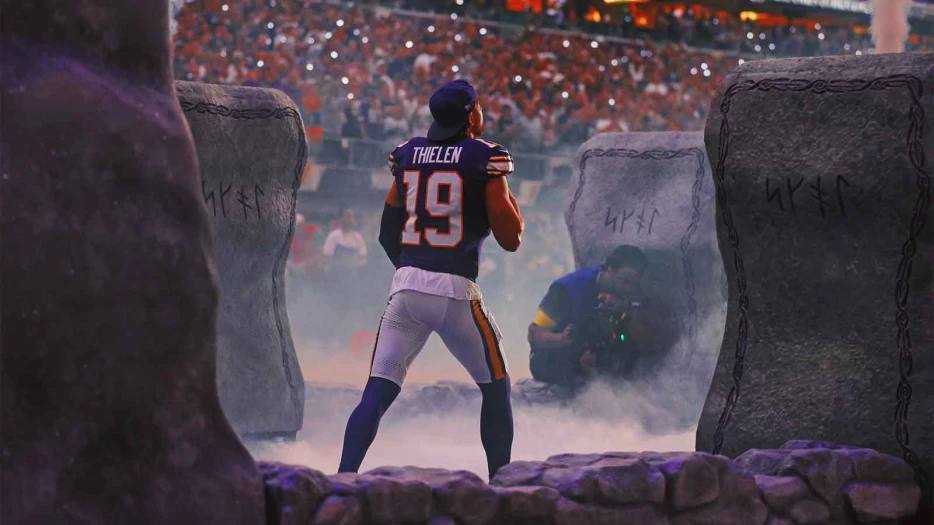 Vikings cut Adam Thielen after surprise scratch vs. Seahawks