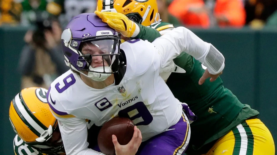 Vikings QB JJ McCarthy free of concussion symptoms, Commanders game in play