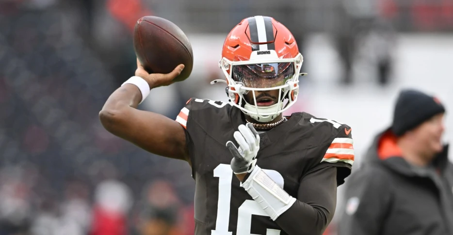 Browns’ Shedeur Sanders is talented, but one glaring hole persists