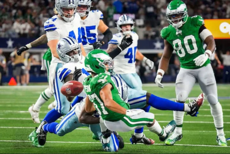 Cowboys’ playoff hopes continue to rely on NFC foes