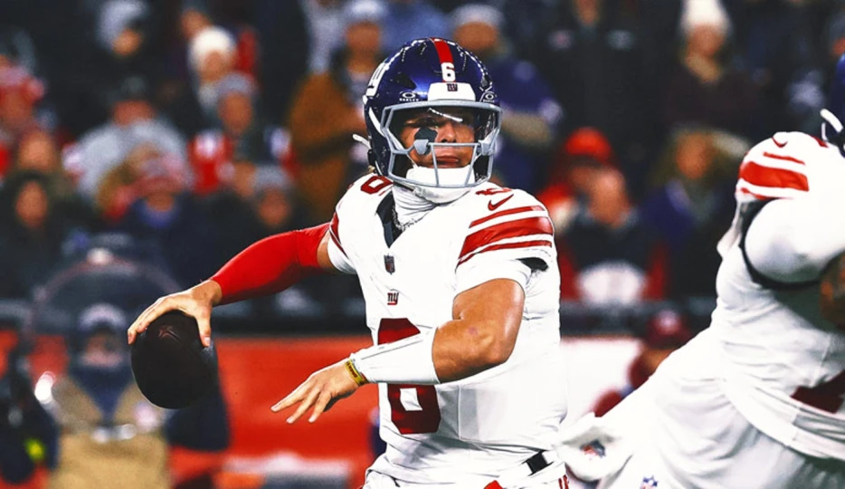 Giants QB Jaxson Dart on Taking Big Hits: 'We’re Not Playing Soccer Out There'