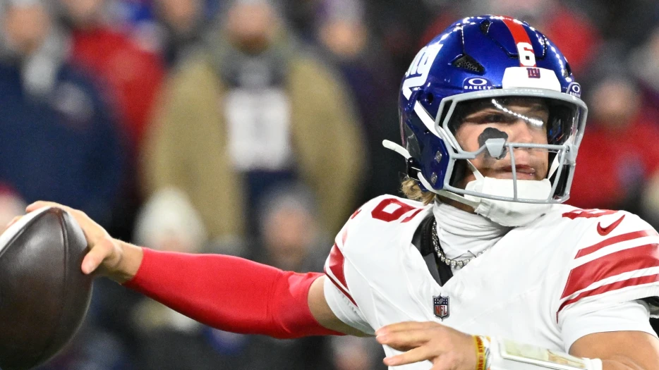 How Troy Aikman Felt About Huge Hit That Led To Patriots-Giants Skirmish