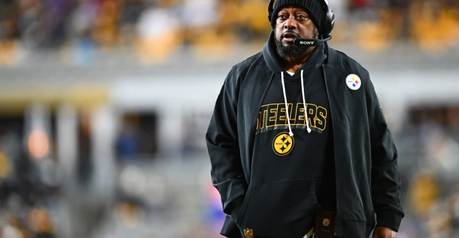 Jack Sawyer calls Steelers chanting to fire Tomlin “BS”