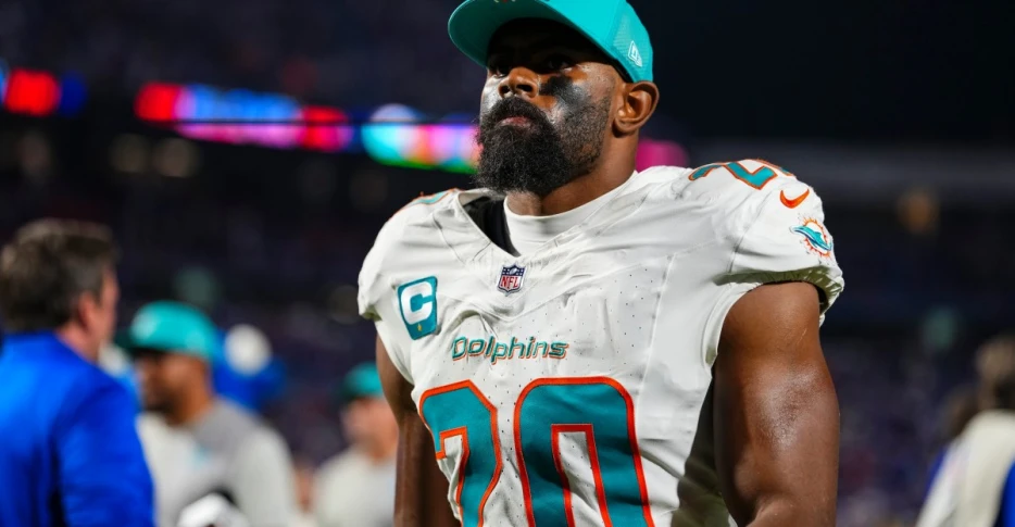 3 Miami Dolphins Players You Should Vote For This Pro Bowl Season