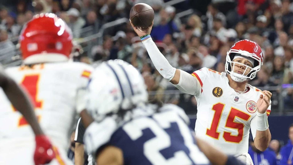 Chiefs bold predictions for Week 14 Sunday Night Football clash with Texans