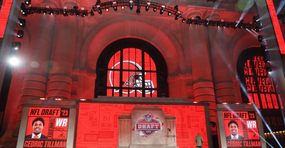 2026 NFL draft order: Browns race to the bottom of standings, top position