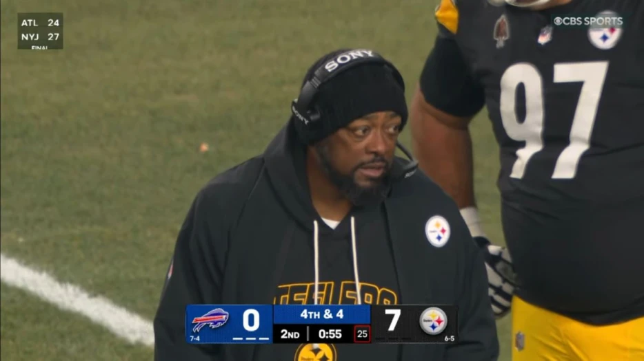 Former QB Nick Foles Hears Mike Tomlin Doesn’t Always Hold ‘Guys Accountable’