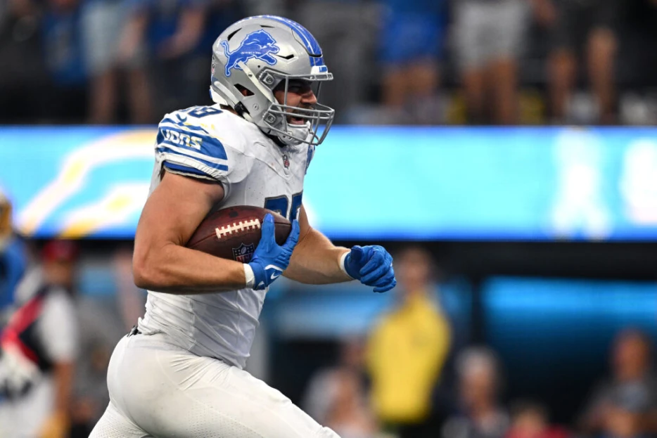 Lions Place TE Brock Wright On Injured Reserve