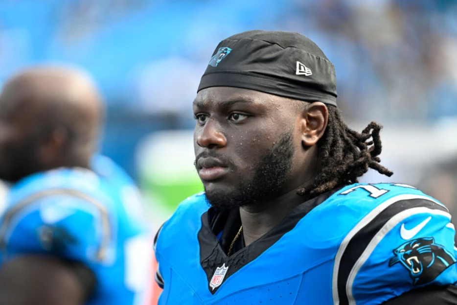 Panthers Hope To Extend LT Ikem Ekwonu, Retain C Cade Mays