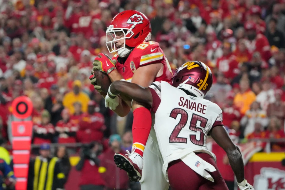 Bills Claim Darnell Savage, Place Darius Slay On Reserve/Retired List