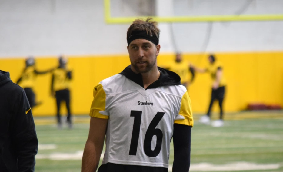 Inside Adam Thielen’s Whirlwind 1st Days with Steelers