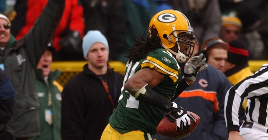 Mike McKenzie’s 90-yard pick-6 among best Packers performances versus Bears