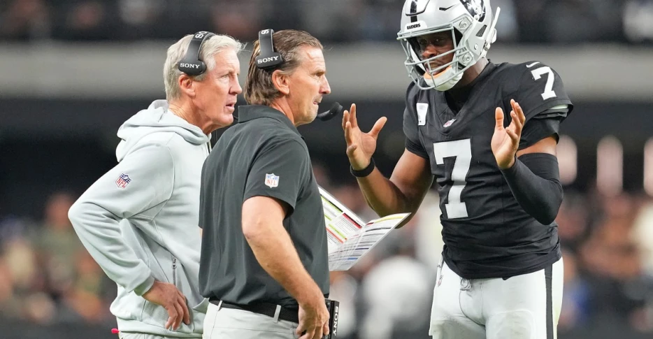 With 5 games remaining, another win a longshot for Las Vegas Raiders