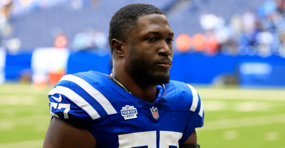 Colts make roster moves ahead of Jaguars road game