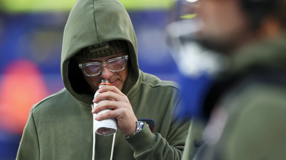 Jaxson Dart will take first-team reps on Wednesday