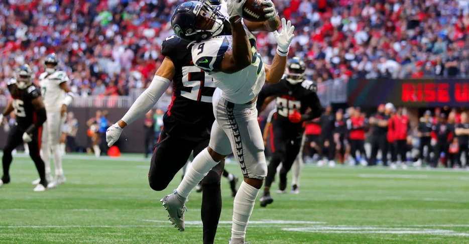 Pre-Snap Reads 12/6: Seahawks should not take Falcons lightly