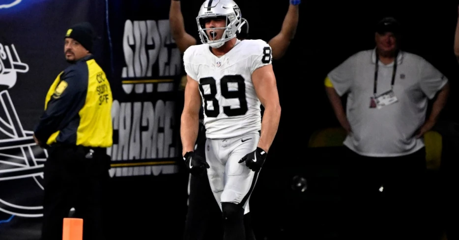 Raider Nation has a suprising rise in confidence Week 14