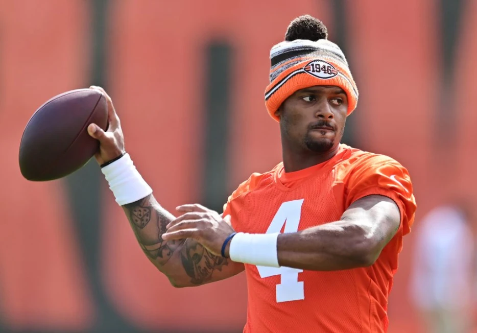 Browns Expected To Retain QB Deshaun Watson In 2026