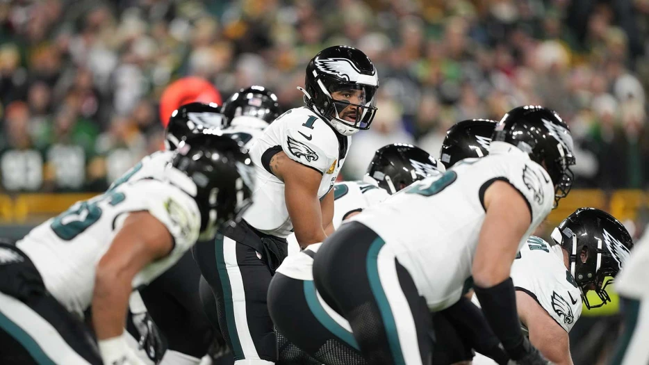 Inflatable positivity rabbit brings good vibes to Eagles’ locker room