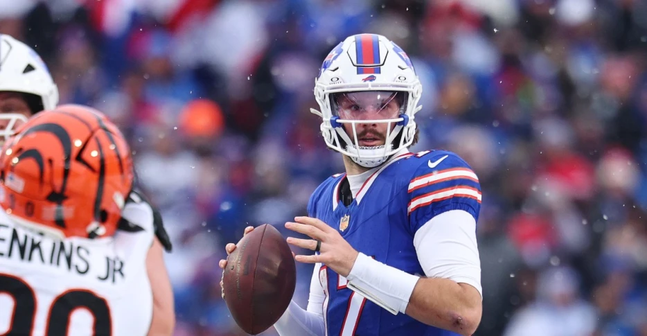 Josh Allen CARRIES Bills to win vs. Bengals 💪 'I'm just trying to make plays for my team!'