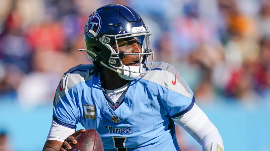 Titans score 1st opening-drive TD of season on Cam Ward strike