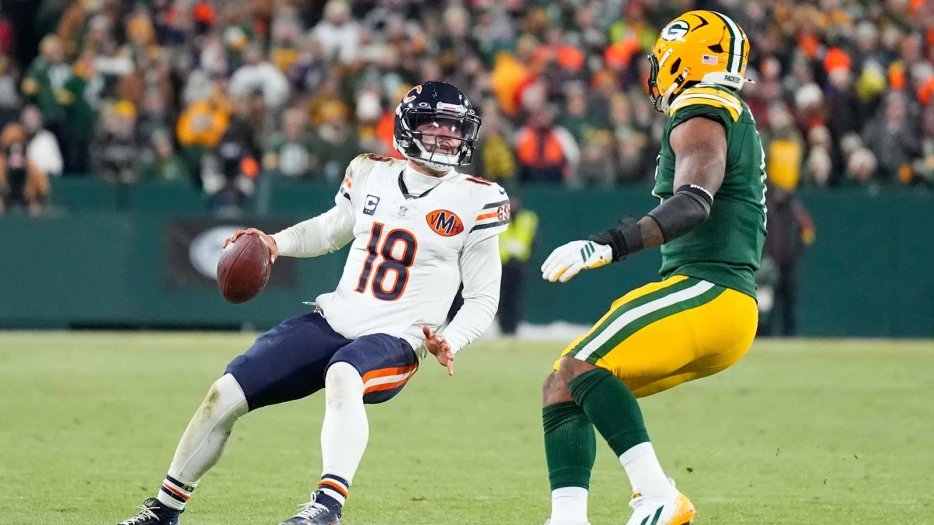 Bears most to blame for crushing loss to Packers
