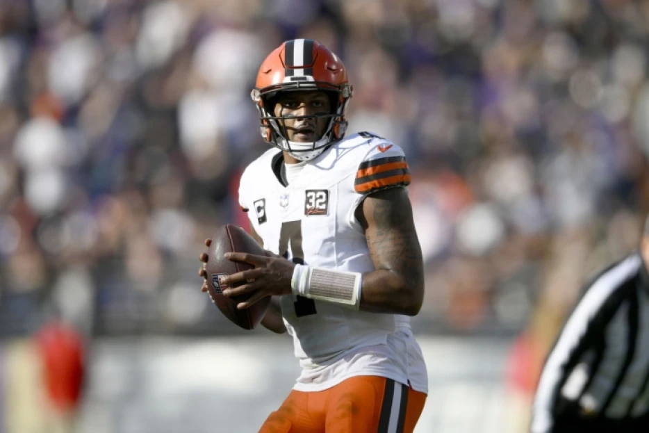 Browns will keep Deshaun Watson on roster in 2026, owe him $46m guaranteed