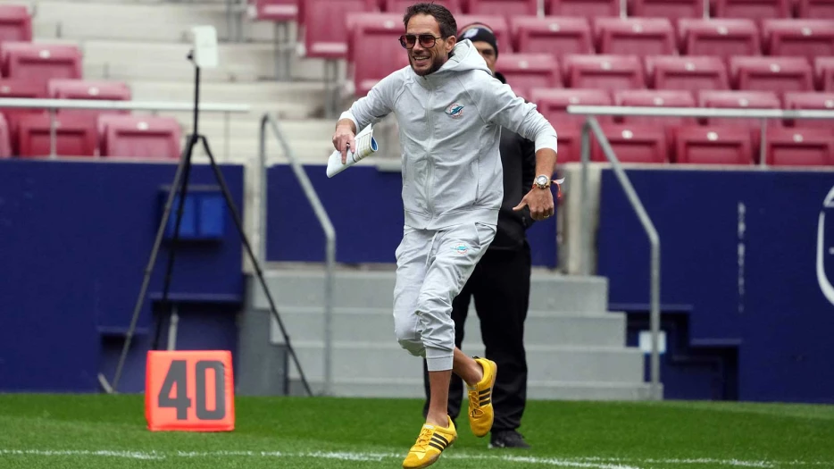 Dolphins’ Mike McDaniel details key changes that have catalyzed recent winning streak