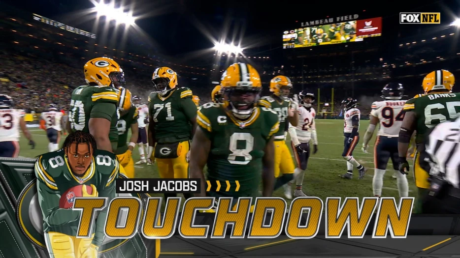Josh Jacobs punches in TD to give Packers a 28-21 lead over Bears | NFL Highlights