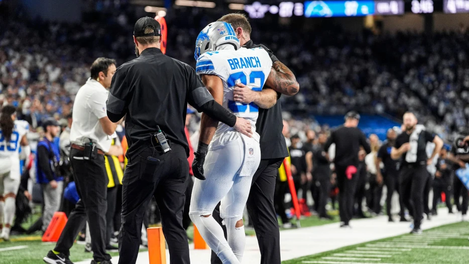 Lions HC Dan Campbell’s crushing reaction to Brian Branch’s season-ending injury