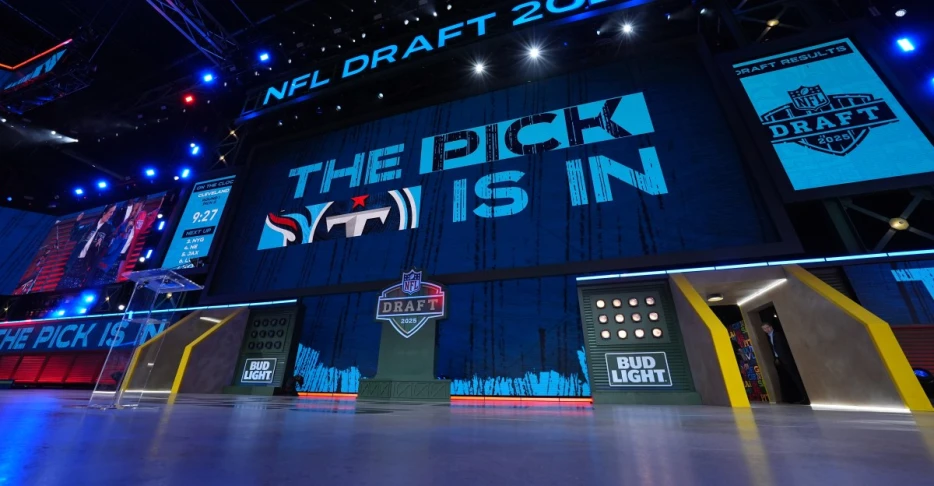 NFL Draft order: Tennessee Titans fall from first with their win