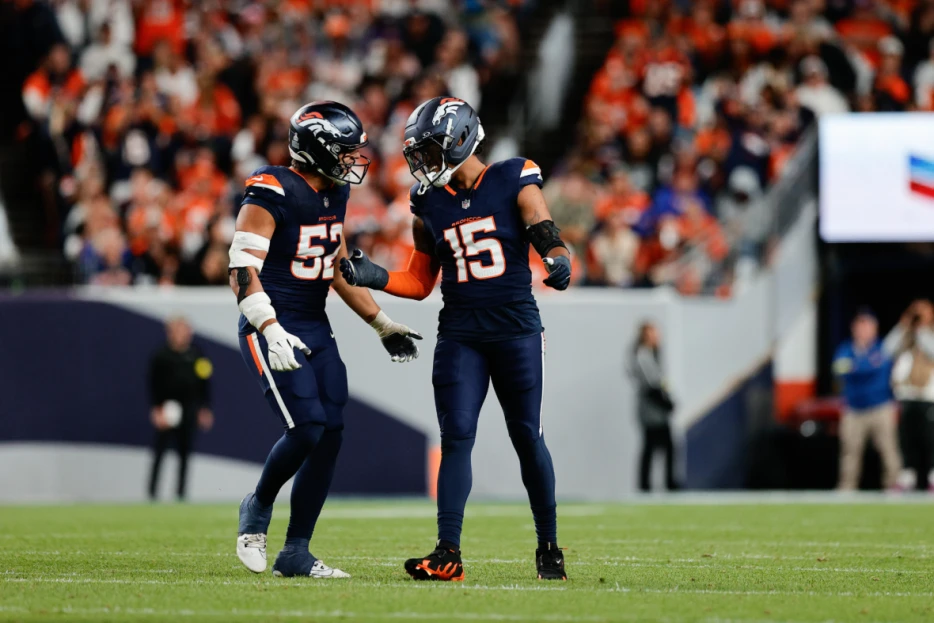 2025 NFL Report Card: Grading All 32 Teams Before Week 15