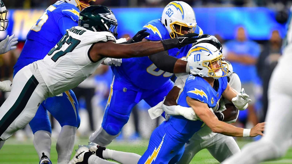 Eagles-Chargers’ turnover-fest results in lowlight not seen since 2009