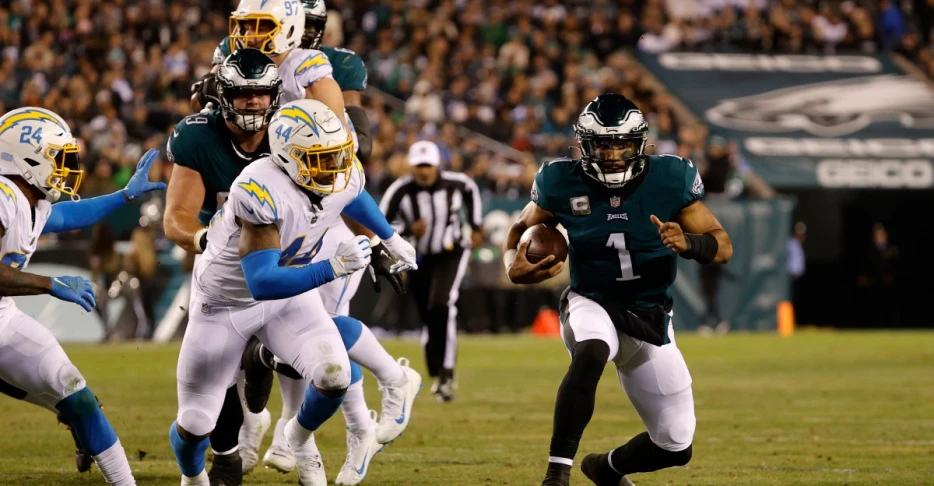 Eagles vs. Chargers: Monday Night Football Open Thread