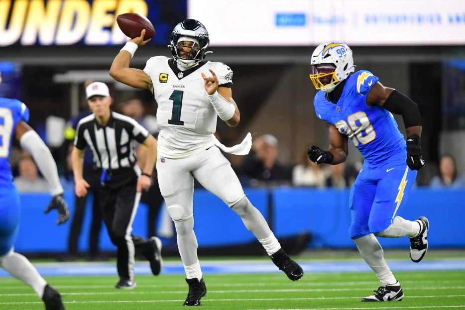 Quarterback Wasn’t Good Enough – 34 Immediate Observations from Chargers 22, Eagles 19 (OT)