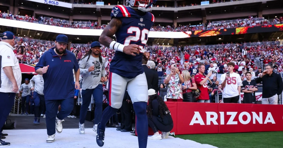 49ers add former Patriots cornerback to the practice squad