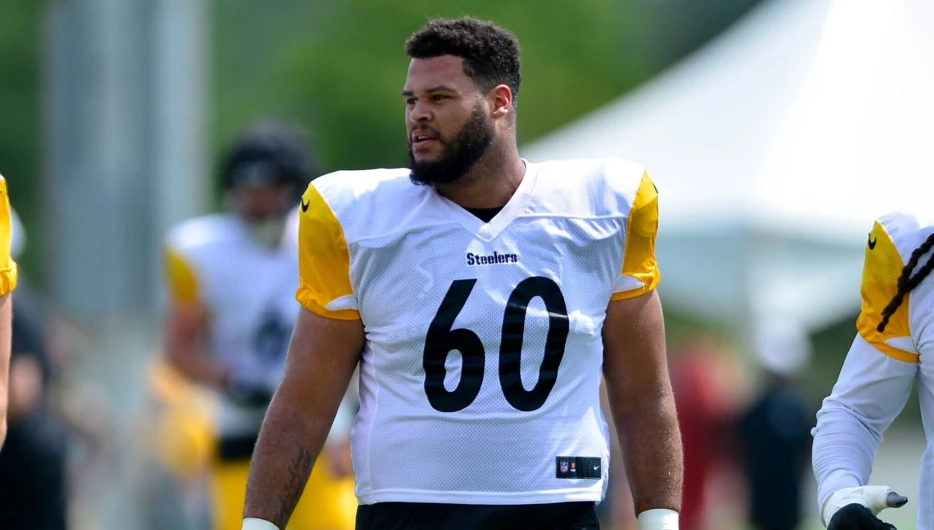 Steelers Sign Promising Offensive Tackle to Active Roster