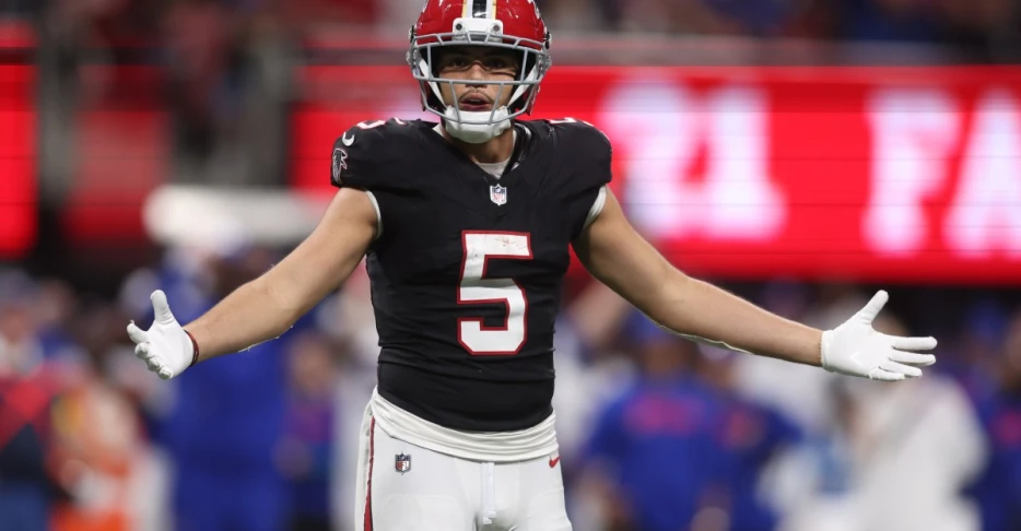 Falcons vs. Bucs Week 15 Injury Report: Drake London out, Kyle Pitts questionable