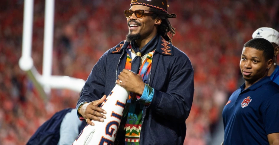 Former NFL MVP feels ‘disrespected’ by Colts signing 44-year old Philip Rivers