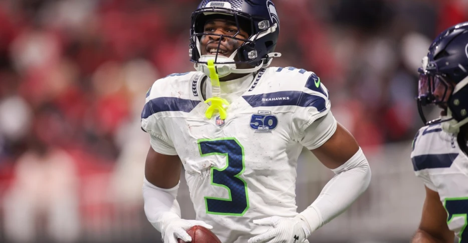 If you haven’t bought Nick Emmanwori stock yet, don’t worry — it’s too late