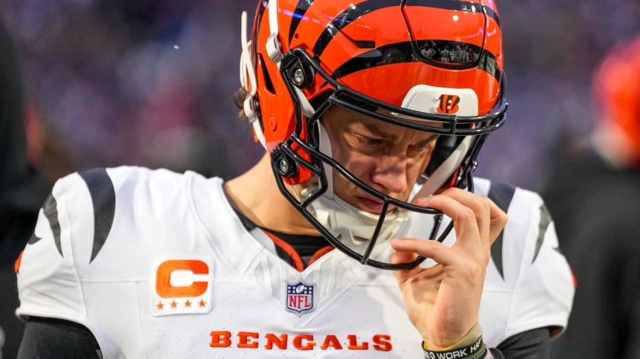 NFL Fans Worried About Joe Burrow, Comparing Him To Andrew Luck After Revealing Comments To Reporters