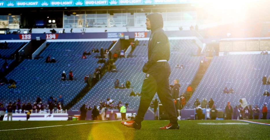 Patriots’ Jahlani Tavai and partner mourn passing of unborn daughter