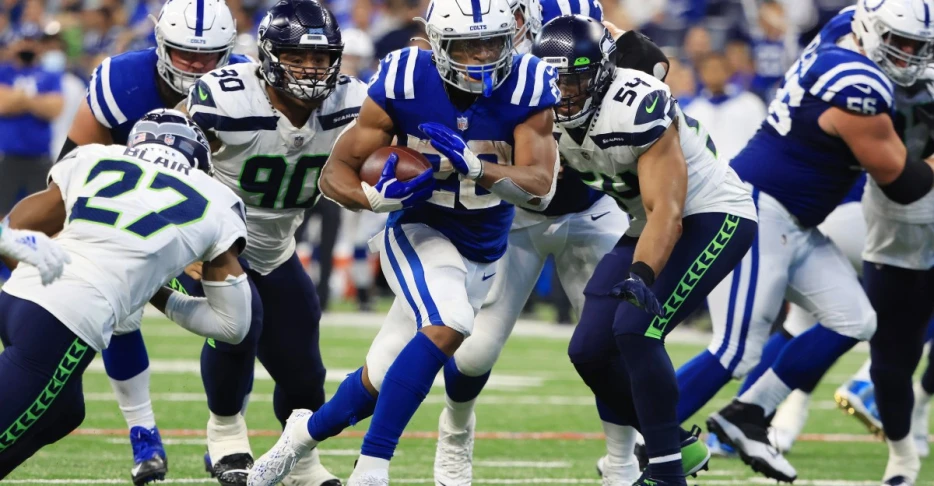 Pre-Snap Reads 12/11: Jonathon Taylor presents challenge to Seahawks D