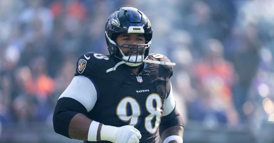 Roundtable Reactions: Ravens sign DT Travis Jones to 3-year extension