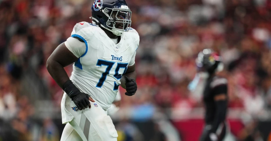 Are the Titans going to cut Lloyd Cushenberry?