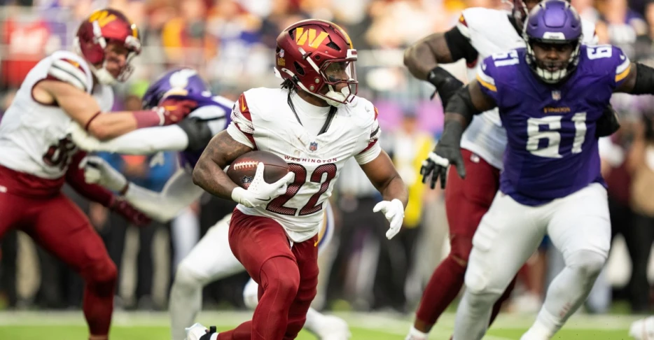 Stats and Snaps – 2025 Week 14, Commanders @ Minnesota Vikings